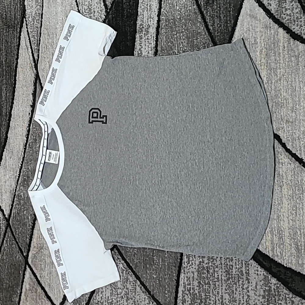 VS PINK 2018 STRIPE TAPE LOGO SLEEVES TTS TEE-SHIRT PRICE FIRM